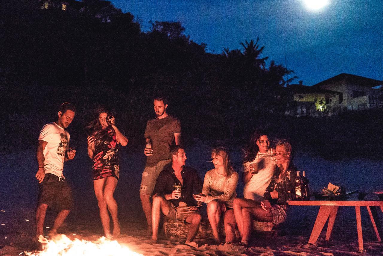 ホテル Nicawaves ポポヨ エクステリア 写真